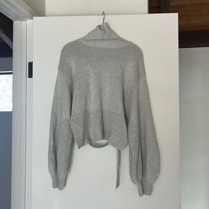 Grey turtleneck sweater with lower back crop S